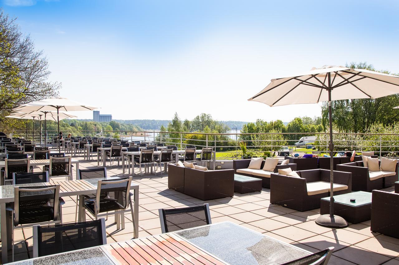 Aronsborgs Konferenshotel Bålsta Екстериор снимка