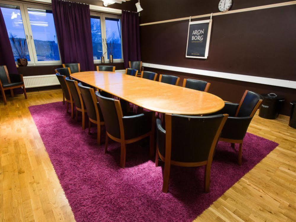 Aronsborgs Konferenshotel Bålsta Екстериор снимка
